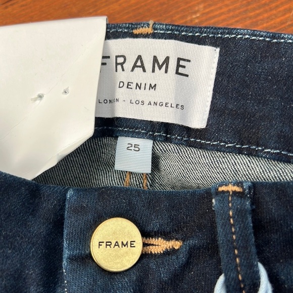 Frame | Le Crop Mini Boot in Cabana - Picture 7 of 8